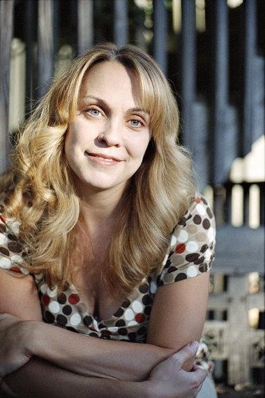 Gin Phillips