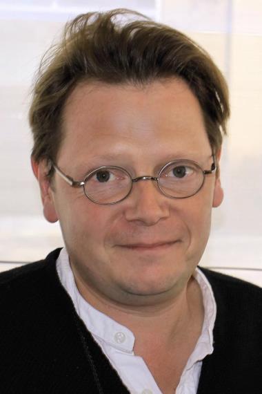 Edward Carey